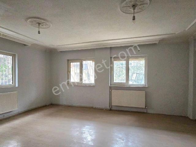 Zeytinköy Mahallesinde Kiralık Bahçe Katı 2+1 Daire