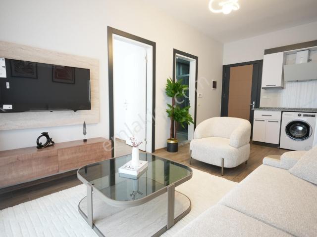 Zeytinköyde Üniversite Yakını Satılık 1+12+1 Apart