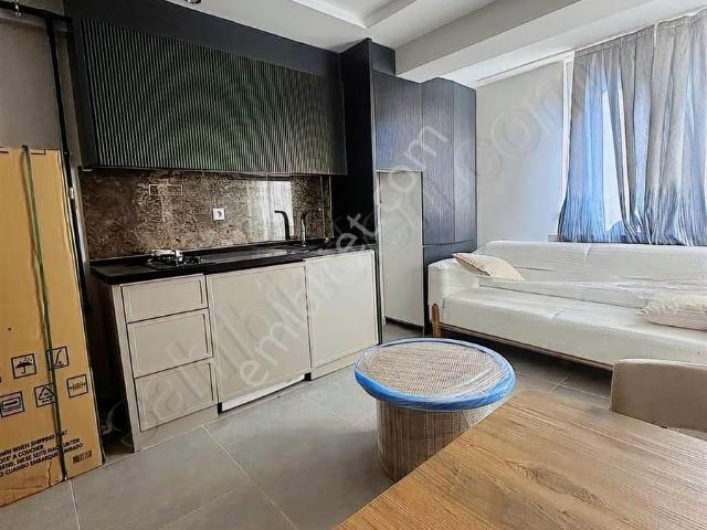 Zeytinköy'de Üniversite Yakını Satılık 1+1 Apart Daire