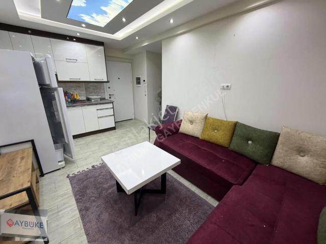 Zeytinköy'de Cerrahiye'ye Yakın 1+1 Balkonlu Apart