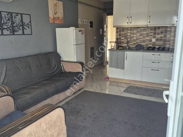 Zeytinköyde Eşyalı 1+1 Kiralık Apart