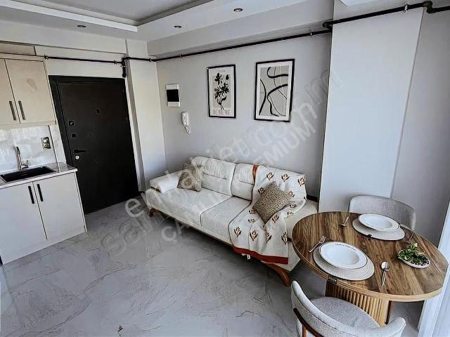 Zeytinköy'de Sıfır Bina, Arakat 1+1 & 2+1 Lüks Apartlar