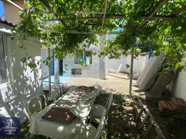 Zeytinlide Satılık Köy Evi