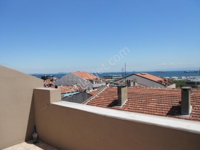 Zeytinlik Te Deniz Manzaralı 4+1 140m2 2 Şömineli Asansörlü