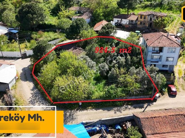Zeybek Emlaktan Dereköy De 924 M2 Arsa İçinde Kagir Ev Satılık