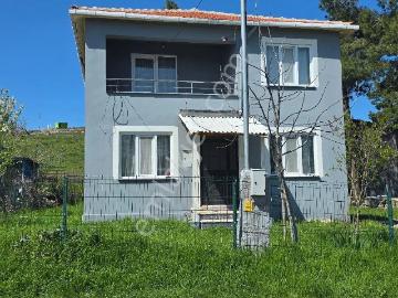 Zeynep Gayrimenkuldenbalıkesir Gönen Satılık Müstakil Dublex Köy Evi