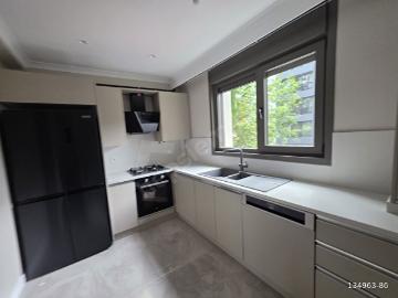 ZEYNEP' SAHİLDE 3+1 YENİ BİNA
