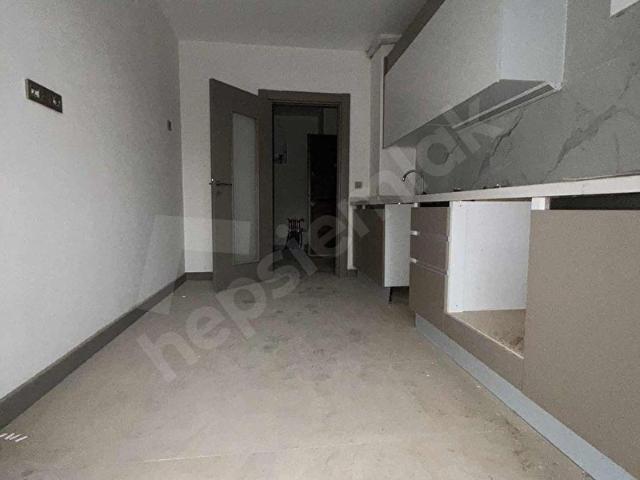 ZK VİA EMLAK KİRALIK DAIRE 576 KONUTLARDA ARA KAT
