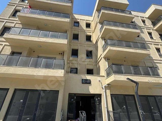 ZK VİA EMLAKTAN AKSARAY MAHALLESİ ANA CADDE ÜZERİ 3+1 DAİRE