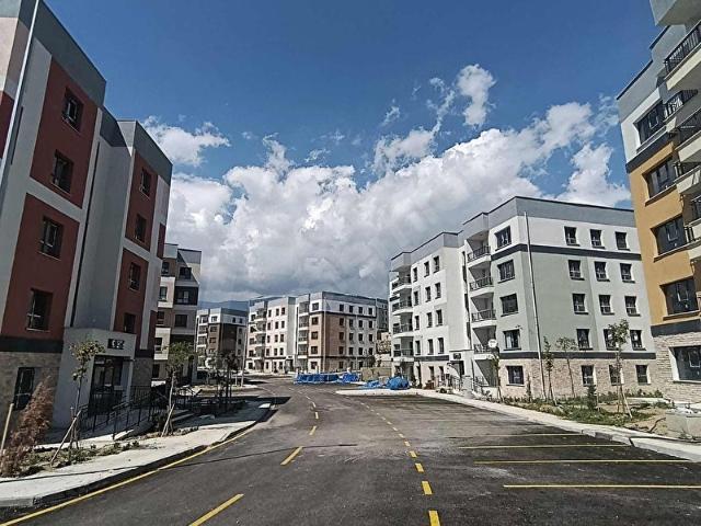 ZK VİA EMLAKTAN DİKMECE TOKİLERDE KİRALIK 3+1 DAİRE