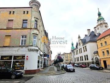 Atrakcyjny lokal 259 m² w centrum Ziębic z dużymi witrynami