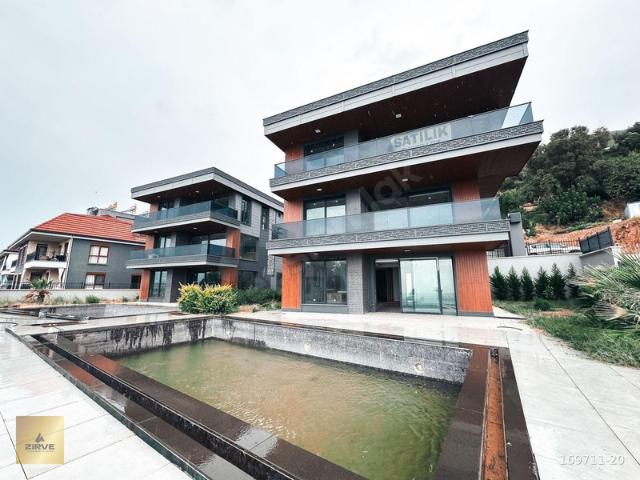 ZİRVE GAYRİMENKUL VE YATIRIM'DAN PANORAMİK DENİZ MANZARALI VİLLA