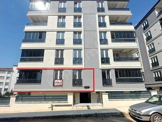 ZİRVE EMLAKTAN BAHÇELİEVLER MAH. BİLGE SOKAKTA 3+1, 140 M2 KİRALIK DAİRE