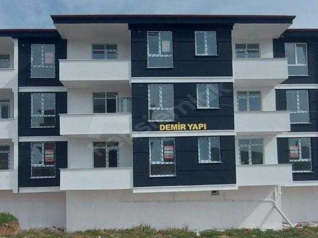 ZİRVE EMLAKTAN YUNUS EMRE MAH.DE SATILIK 2+1 DAİRELER