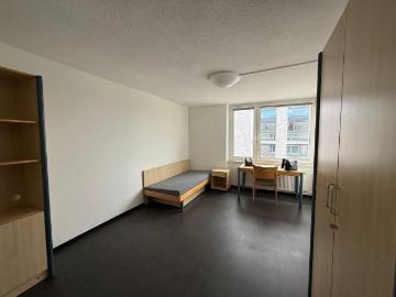 WG Zimmer im Studentenwohnheim in Rostock 3er Mädchen WG