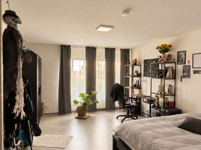 Zimmer in einer WG zu vermieten