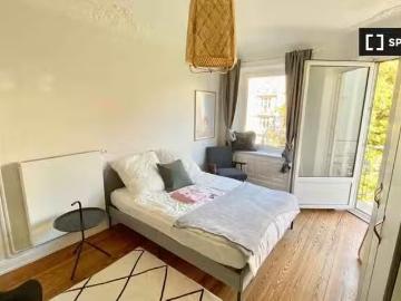 Wohnung mieten in Hoheluft Ost