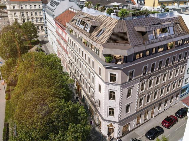 Zimmermannplatz 6 | Erstbezug nach Generalsanierung: Zweizimmerwohnung mit freiem Blick zum Zimmermannplatz