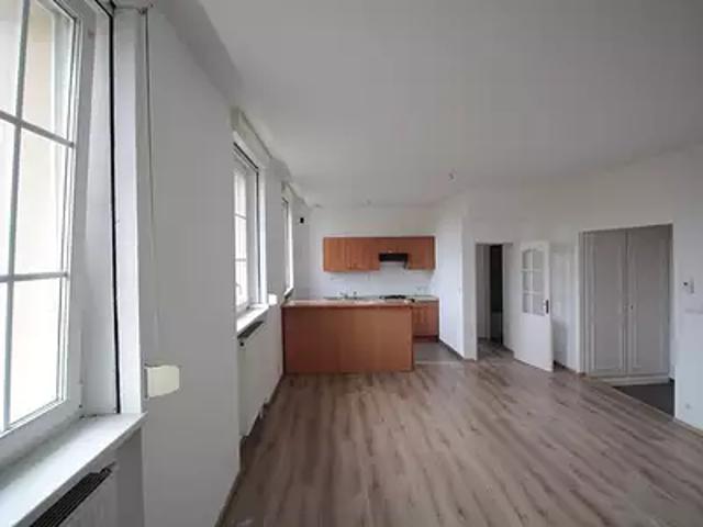 Zimming 57690 Location appartement 6 pièces t6 au dernier étage cave