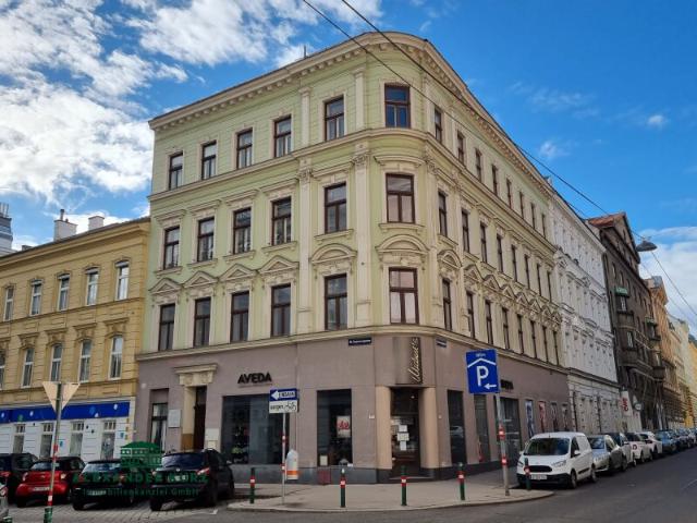 Zinshaus in 1180 Wien DG Ausbau möglich
