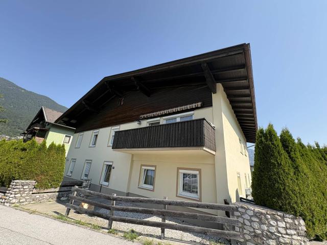 Zinshaus mit 5 Wohnungen in guter Lage