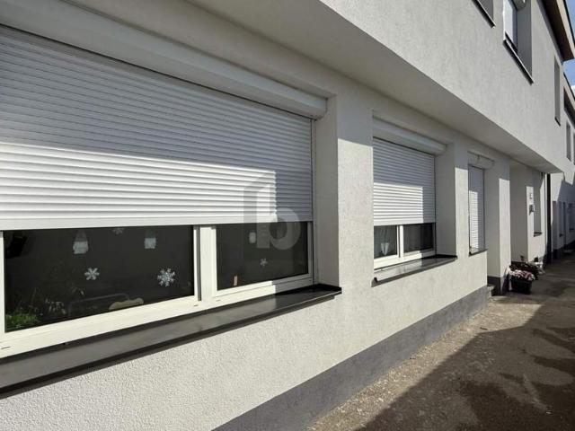 ZINSHAUS MIT 5 SANIERTEN WOHNEINHEITEN VOLL VERMIETET