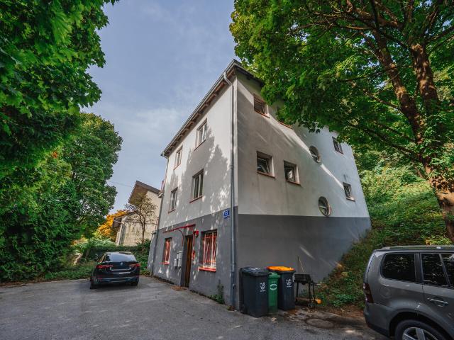 Zinshaus mit 6 Garconnieren in Parsch