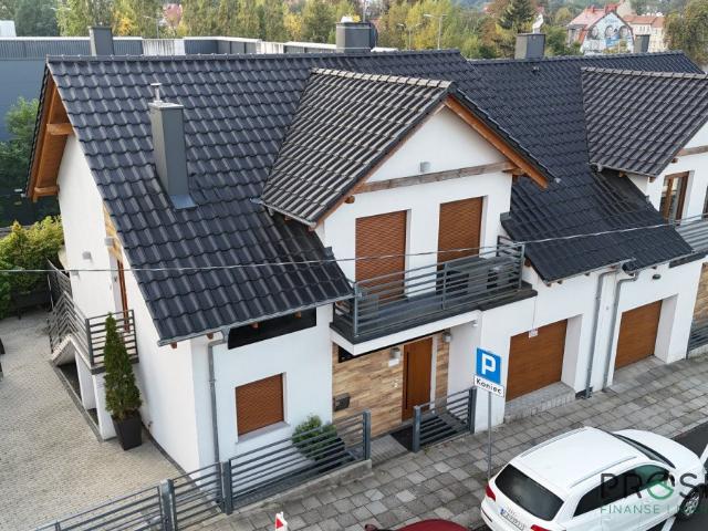 Ekskluzywny dom bliźniaczy z saunami i strefą spa