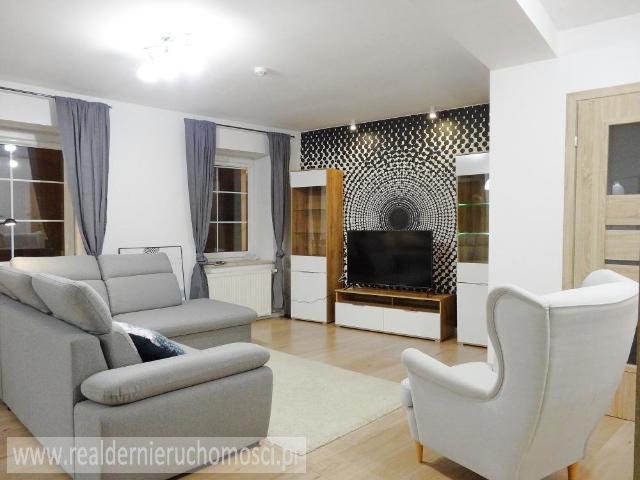 Nowoczesny 66m2 apartament w centrum Zielonej Góry
