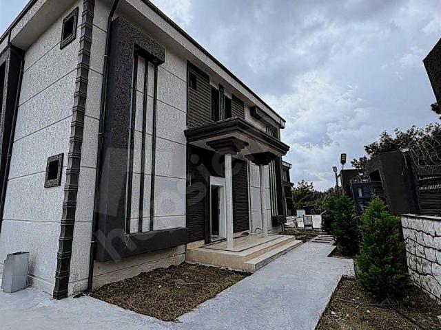 ZIRVE EMLAKTAN SATILIK VILLA GÜLDEREN MAH