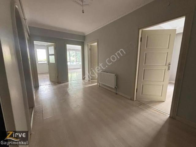 Zirve Gayrimenkulden 3+1 Geniş Kot Kiralık Daire