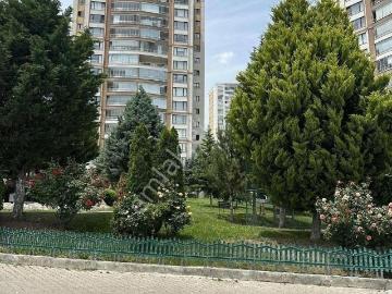 Zirve Park Sitesinde 6+1 Dublex Kiralık Daire