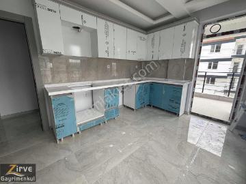 Zirveden Yıldırımda Köşebaşı Ful Güney Cephe Yerden Isıtma Daire