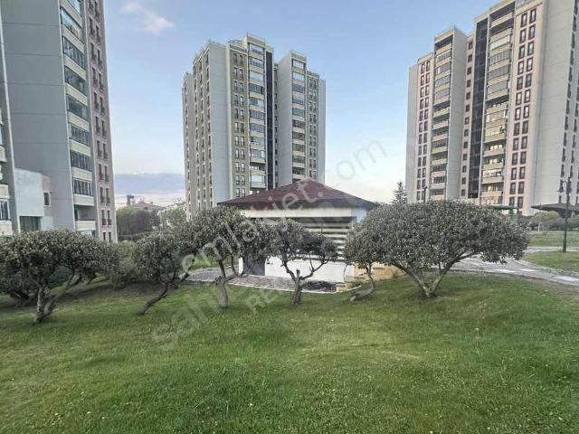 Zirvekent Sitesi 1.etapta 4+1 Mobilyalı 7.kat Manzaralı