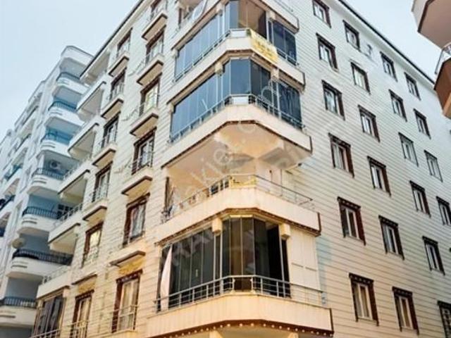 Ziya Oran Gayrimenkulden Belde Mahallesi Satılık 2+1