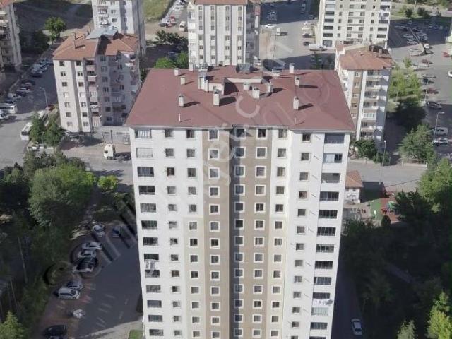 Ziya Gökalp Yenidoğan Mahallesinde 4+1 Daire
