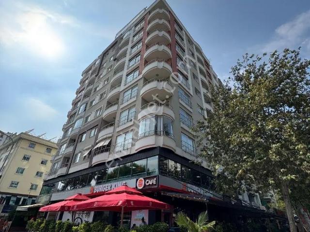 Ziyapaşa Blv_burger King Üzeri 210m2 Kullanım Lüx 3+1km_çb Kombi