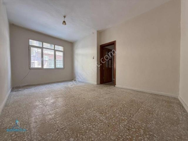 Ziyapaşa Mh.m.kemal Paşa Blv/aski Karşısı/3+1zemin Kat/kir.daire