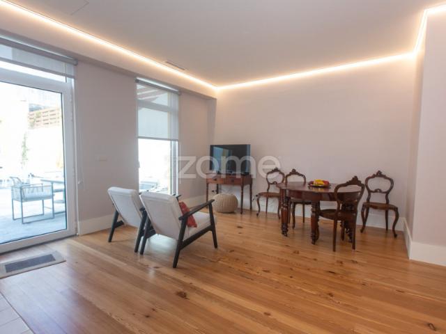 Zome Portugal Apartamento T1+1 para arrendamento no centro de Ponta Delgada ZMPT593593