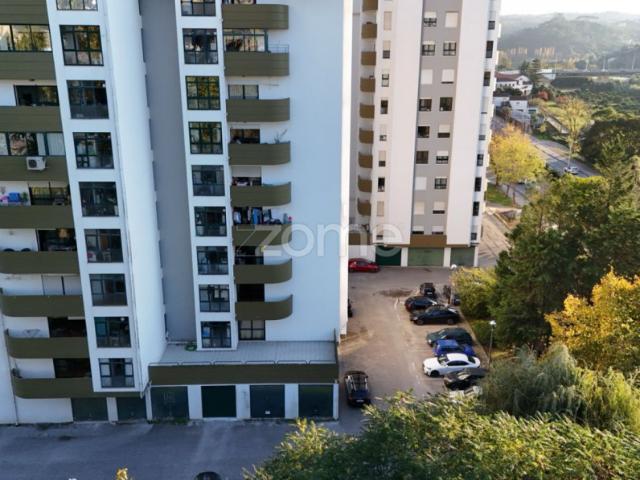 Zome Portugal Apartamento T1 com Terraço para Arrendamento – Quinta da Estrela ZMPT594294