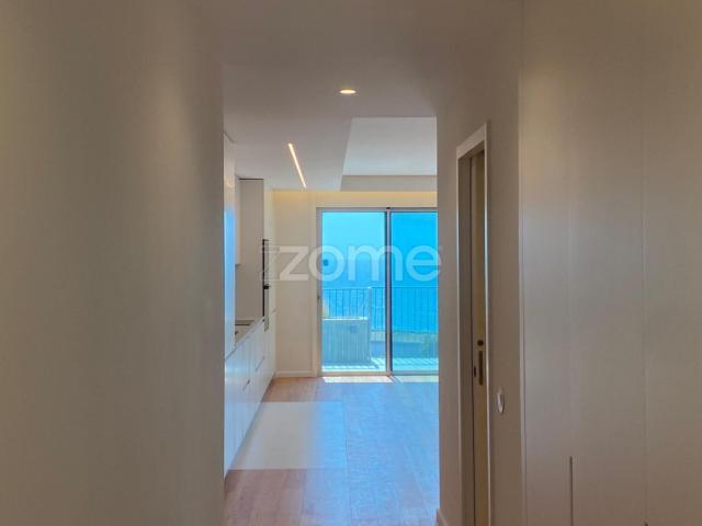 Zome Portugal Apartamento T2 com varanda na Seca do Bacalhau ZMPT592329