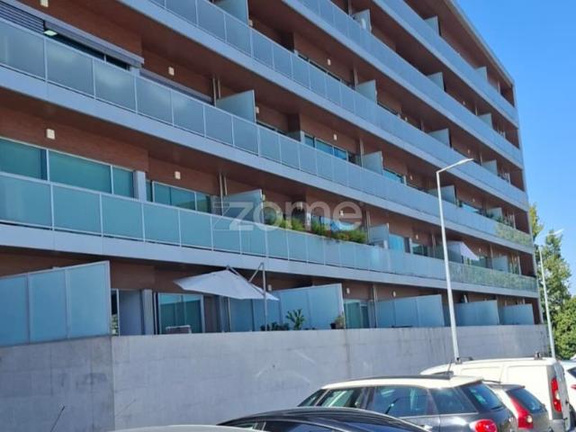 Zome Portugal T4 para arrendamento Premium ZMPT592938