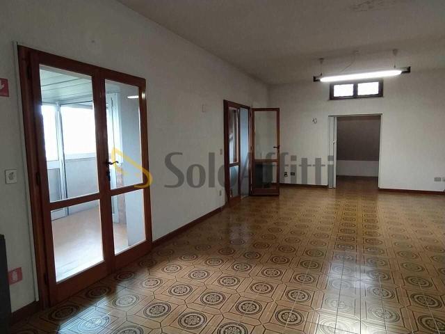 Zona Fiori monolocale 60mq