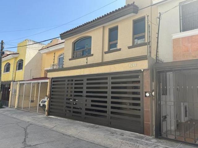 ZONA PASEOS DEL SOL, LAS ALAMEDAS