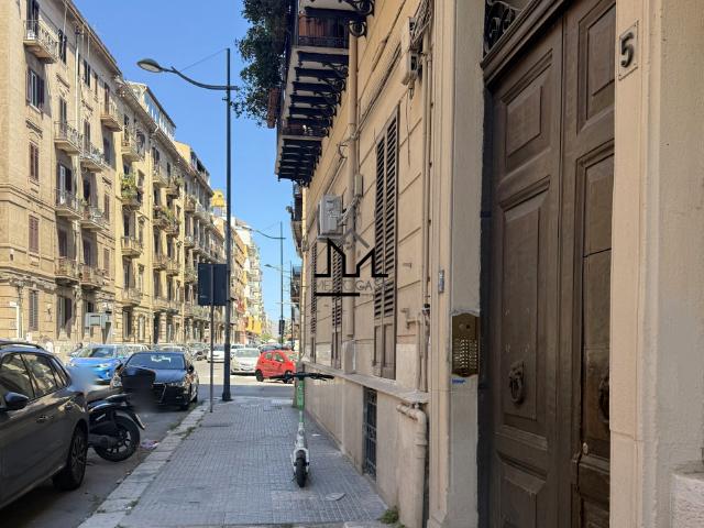 ZONA PIAZZA VIRIGILIO ARREDATO E CORREDATO