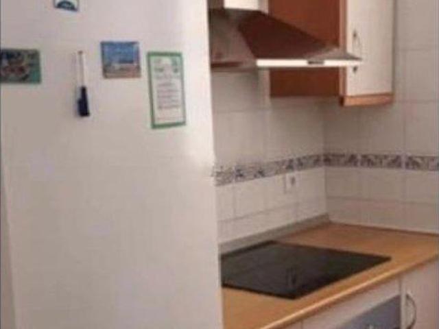 Zona Sur Reina Mercedes. Estupenda vivienda de 3 habitciones para ESTUDIANTES O PROFESORES DEL CURSO ESCOLAR 26/27