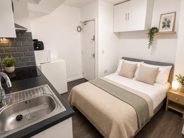 Zone 2, Cheap Studio Flat Walking Distance Station