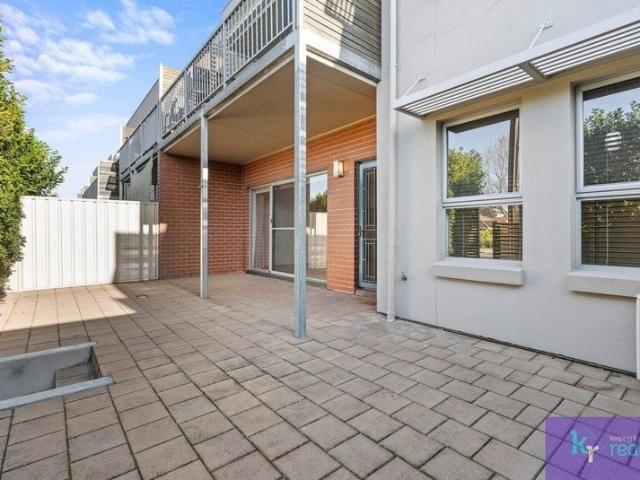 Zoned to Adelaide & Botanic High Schools, Beautifully Appointed Ground Floor Apartment in Vibrant Near City Location