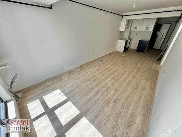 ZONGULDAK GARANTİ EMLAK'TAN ZBEÜ YAKININDA OLAN YENİ PROJEDE SIFIR, ARA KAT 1+1 SATILIK DAİRE