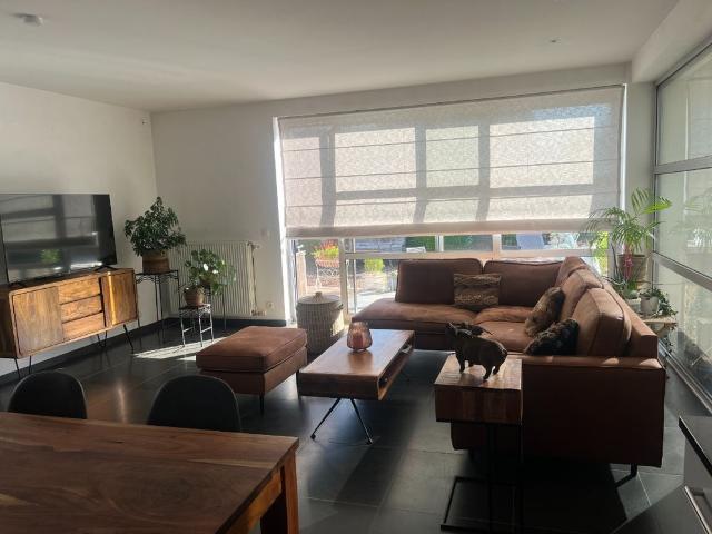 Zonnig gelijkvloers appartement met 2 slaapkamers in Waregem